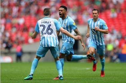 泰山队6球惨败申花 泰山队6球惨败申花